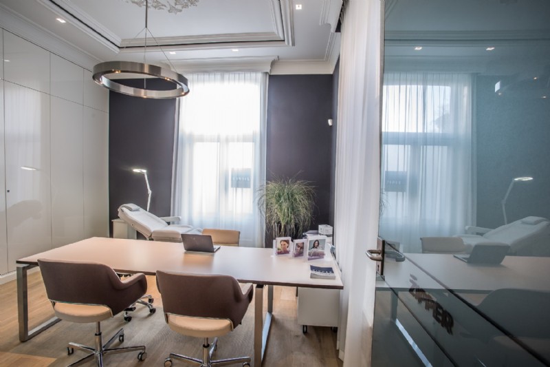 Spreekkamer in de kliniek van Zipper Clinics Apeldoorn